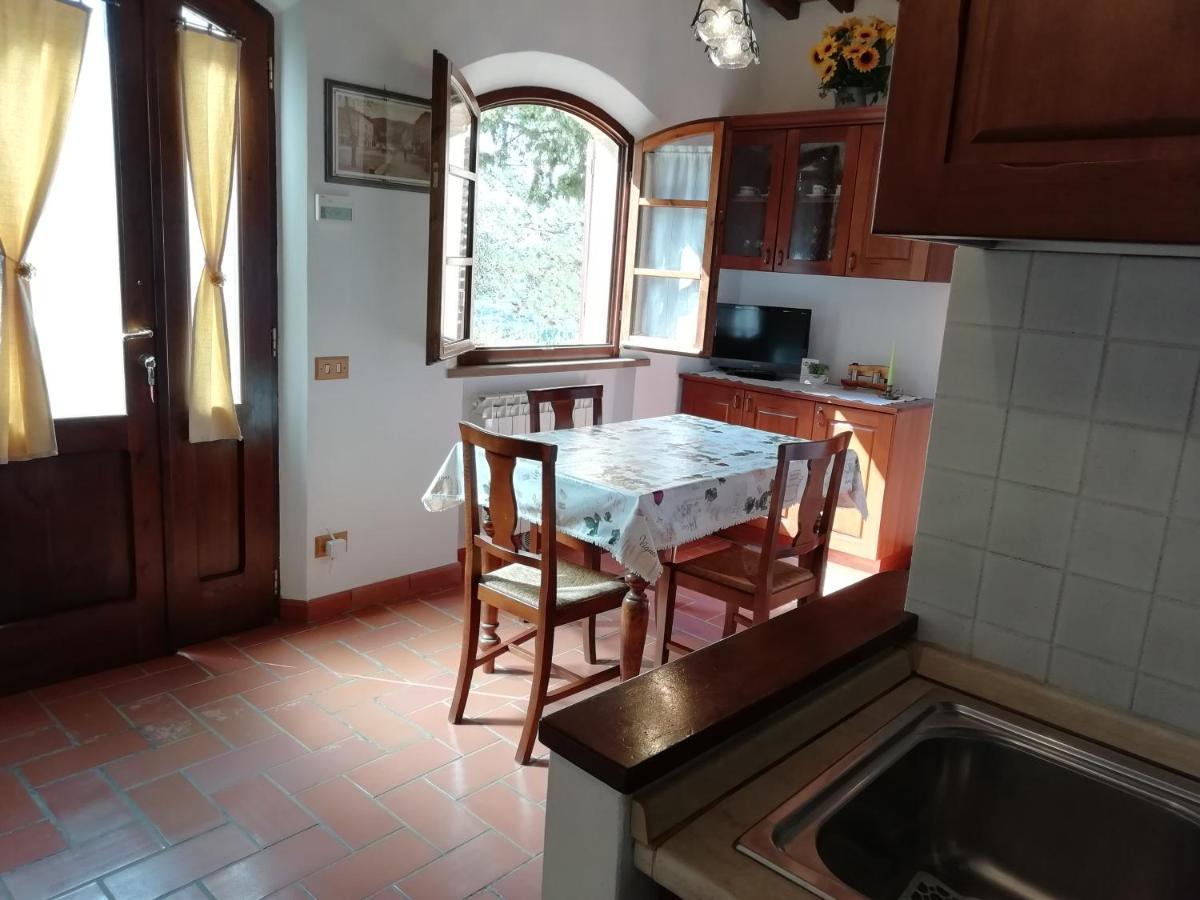 Poggio Massiccioli Apartment Poggibonsi Bagian luar foto